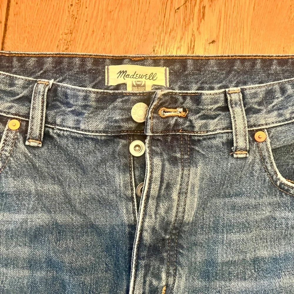 Madewell Indigo Straight Leg Jeans - Picture 8 of 13